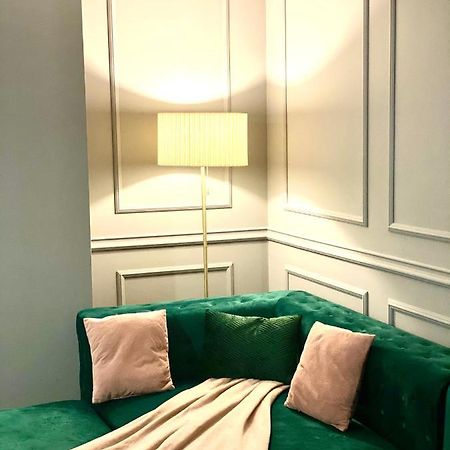 Velvet Home Timişoara Buitenkant foto