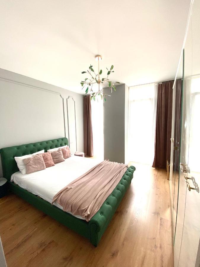 Velvet Home Timişoara Buitenkant foto
